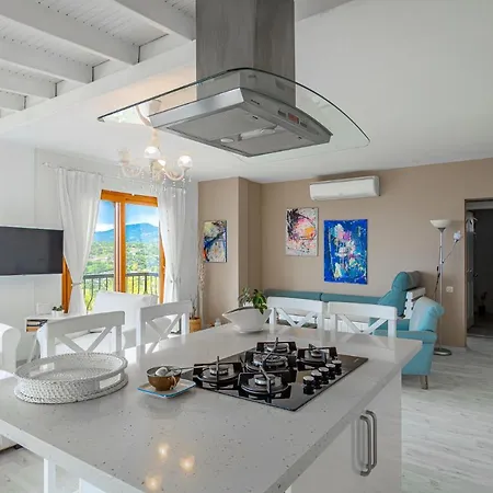 Fabulous 2 Bedroom Flat With Amazing View In Yalikavak Apartment Bodrum